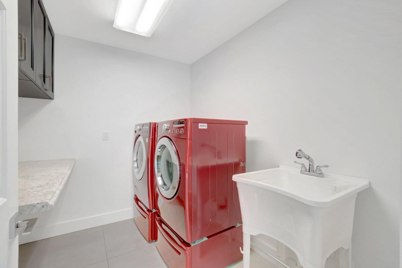 Deerfield Beach, Florida, 33442, United States, 3 Bedrooms Bedrooms, ,2 BathroomsBathrooms,Residential,For Sale,1761500