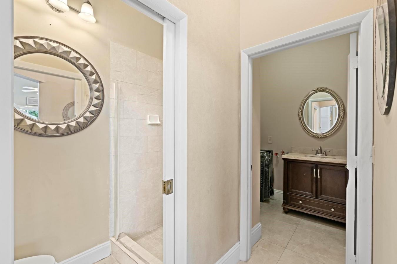 Coral Springs, Florida, 33067, United States, 5 Bedrooms Bedrooms, ,3 BathroomsBathrooms,Residential,For Sale,1761497