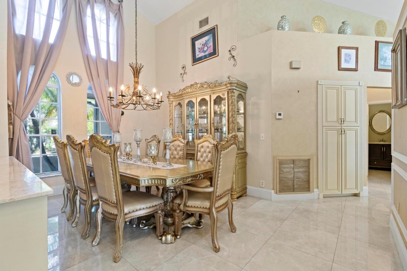 Coral Springs, Florida, 33067, United States, 5 Bedrooms Bedrooms, ,3 BathroomsBathrooms,Residential,For Sale,1761497