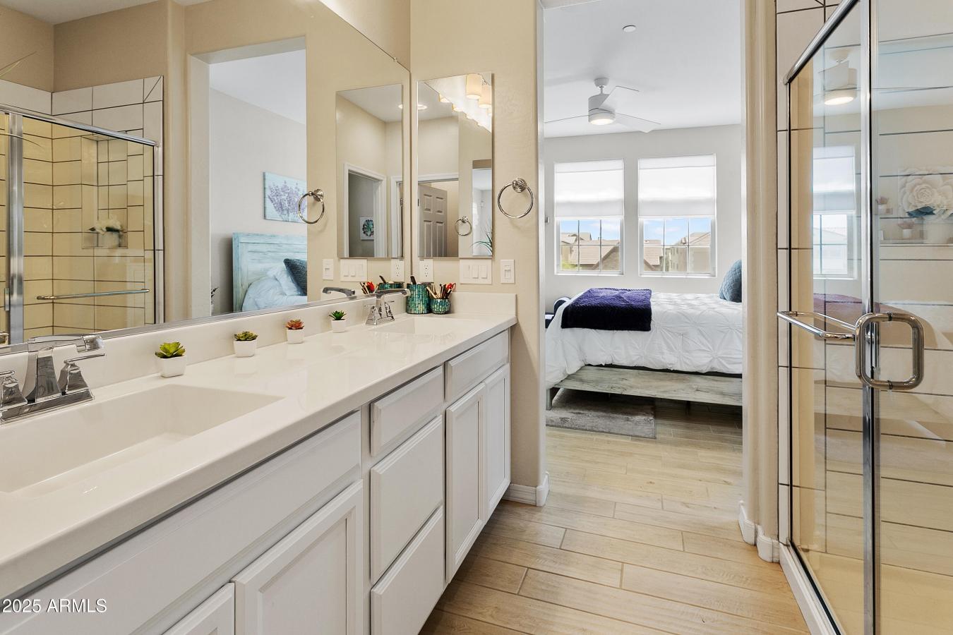Gilbert, Arizona, 85295, United States, 2 Bedrooms Bedrooms, ,Residential,For Sale,1761494