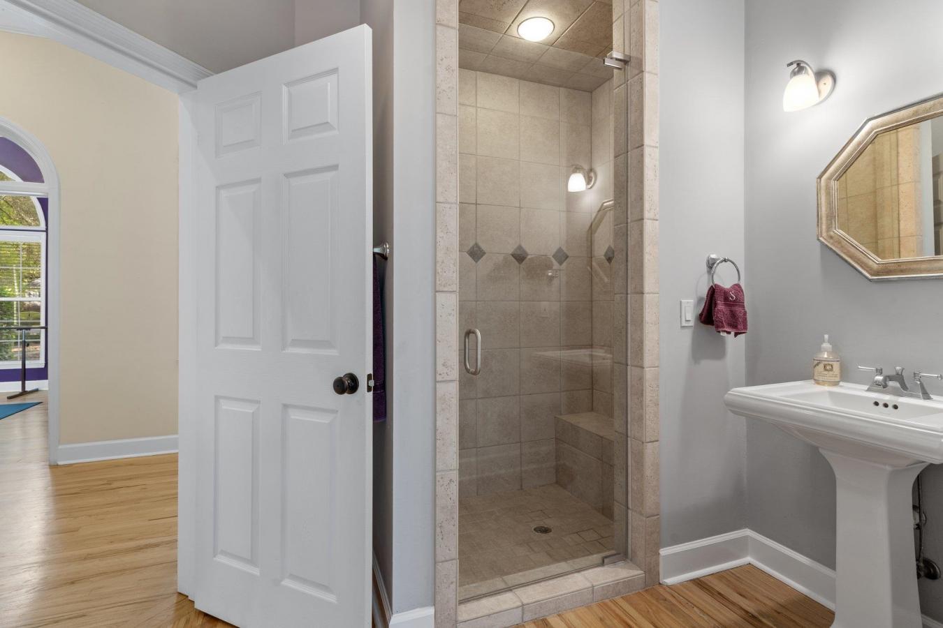 Tallahassee, Florida, 32312, United States, 5 Bedrooms Bedrooms, ,5 BathroomsBathrooms,Residential,For Sale,1761489