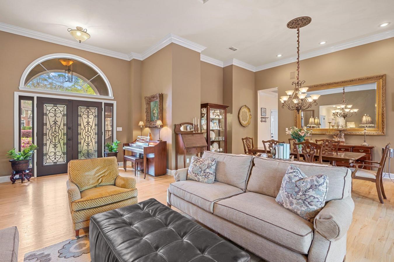 Tallahassee, Florida, 32312, United States, 5 Bedrooms Bedrooms, ,5 BathroomsBathrooms,Residential,For Sale,1761489