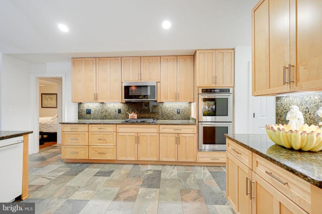 Haymarket, Virginia, 20169, United States, 3 Bedrooms Bedrooms, ,4 BathroomsBathrooms,Residential,For Sale,1762726