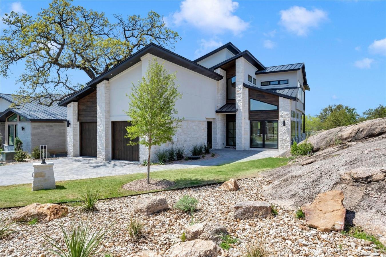 Horseshoe Bay, Texas, 78657, United States, 3 Bedrooms Bedrooms, ,3 BathroomsBathrooms,Residential,For Sale,1762725