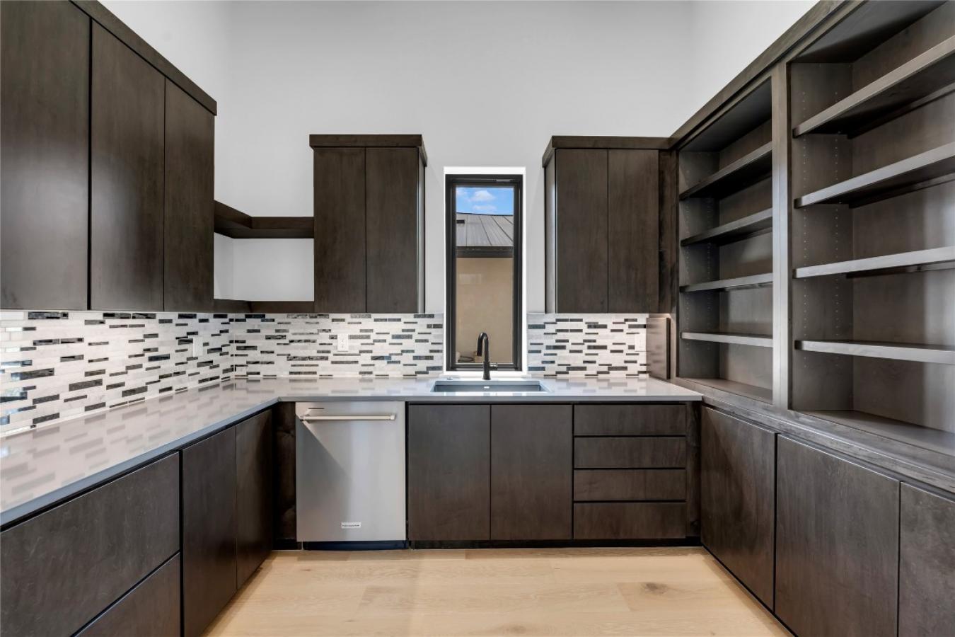 Horseshoe Bay, Texas, 78657, United States, 3 Bedrooms Bedrooms, ,3 BathroomsBathrooms,Residential,For Sale,1762725