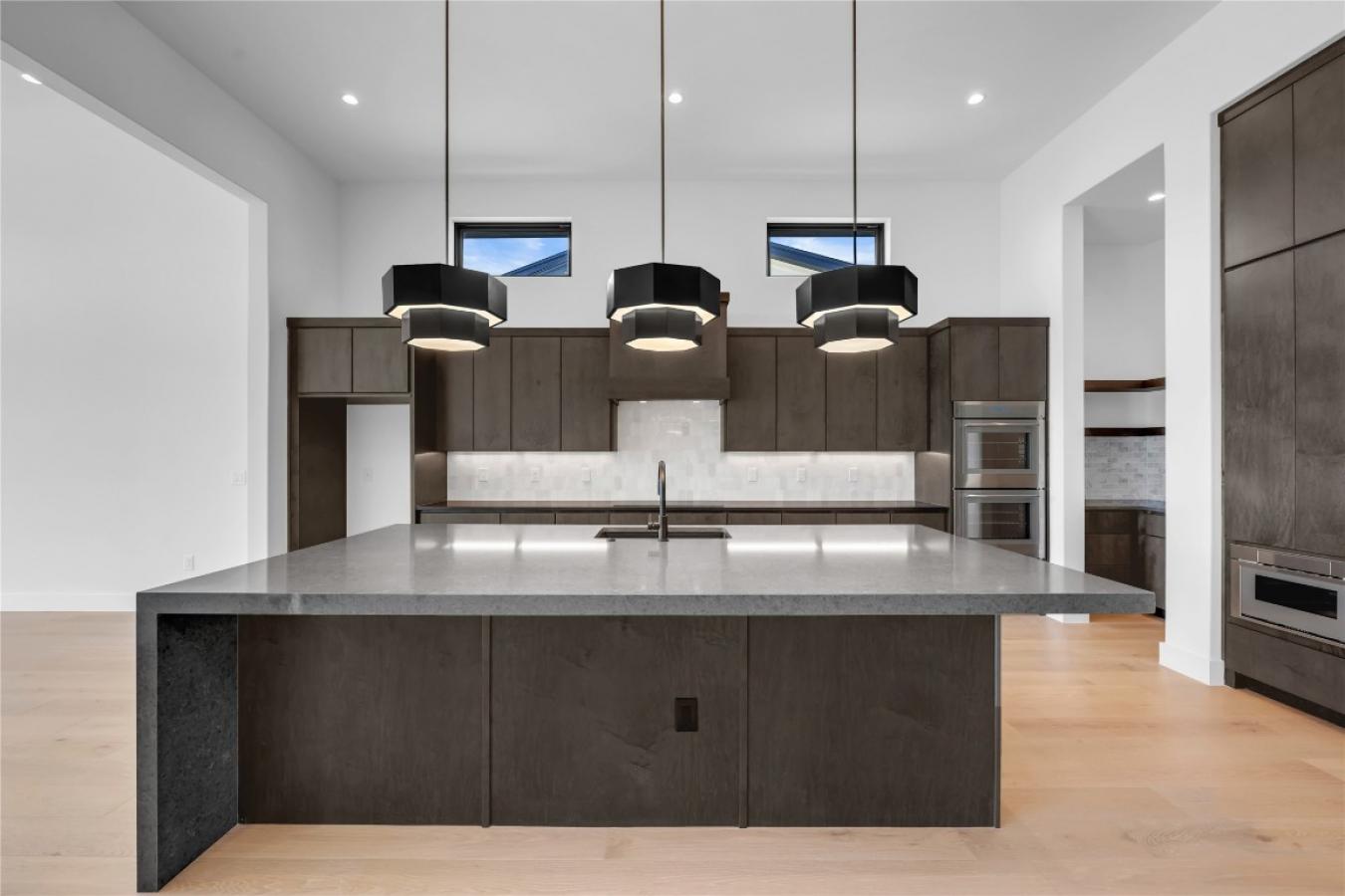 Horseshoe Bay, Texas, 78657, United States, 3 Bedrooms Bedrooms, ,3 BathroomsBathrooms,Residential,For Sale,1762724