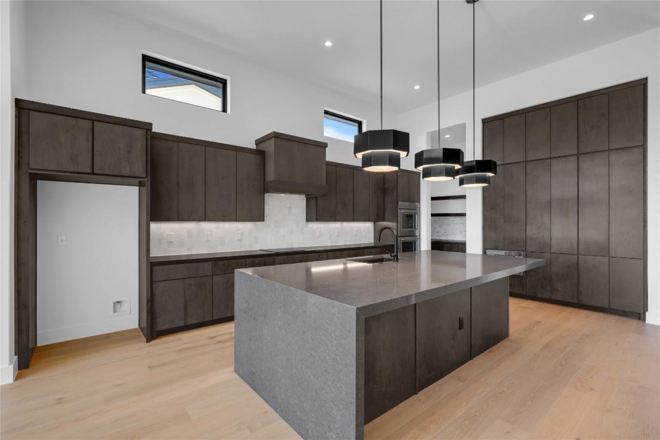 Horseshoe Bay, Texas, 78657, United States, 3 Bedrooms Bedrooms, ,3 BathroomsBathrooms,Residential,For Sale,1762724