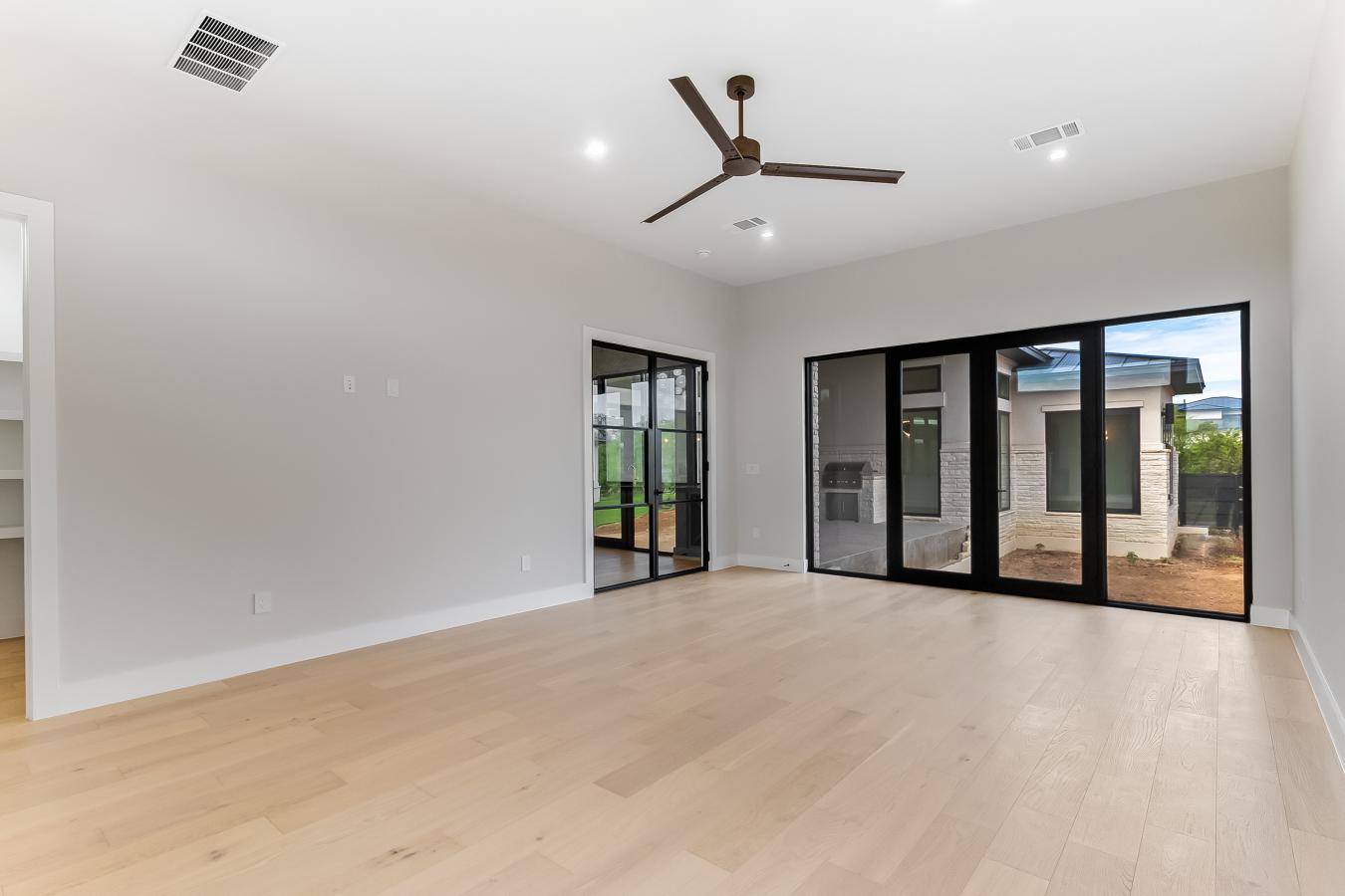 Horseshoe Bay, Texas, 78657, United States, 3 Bedrooms Bedrooms, ,4 BathroomsBathrooms,Residential,For Sale,1762723