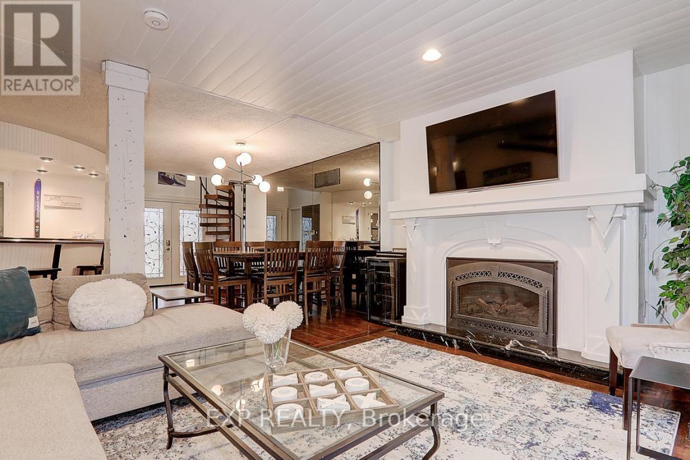 Blue Mountains, ON, L9Y0L1, Canada, 6 Bedrooms Bedrooms, ,5 BathroomsBathrooms,Residential,For Sale,1762717