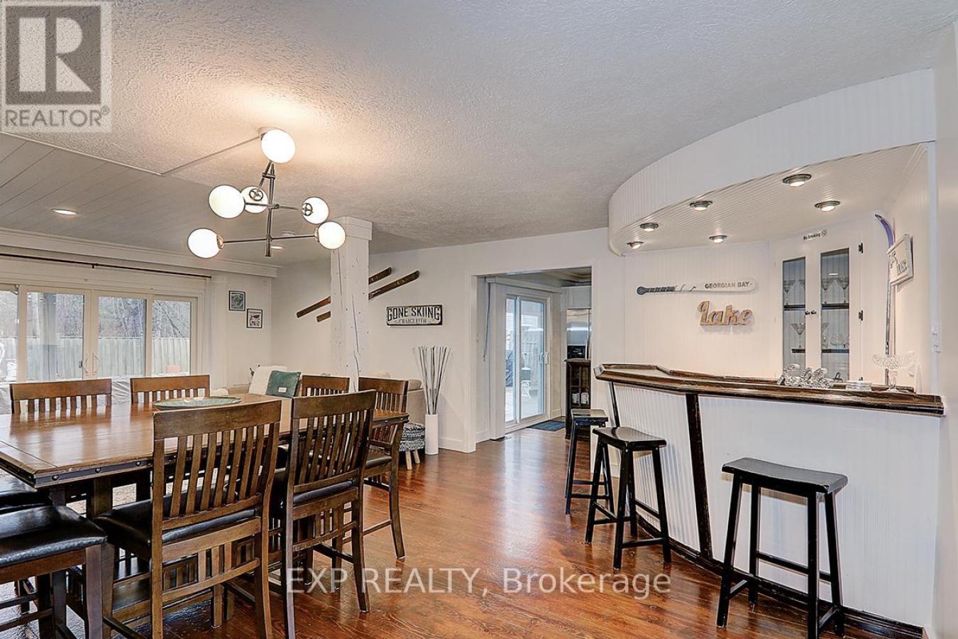 Blue Mountains, ON, L9Y0L1, Canada, 6 Bedrooms Bedrooms, ,5 BathroomsBathrooms,Residential,For Sale,1762717