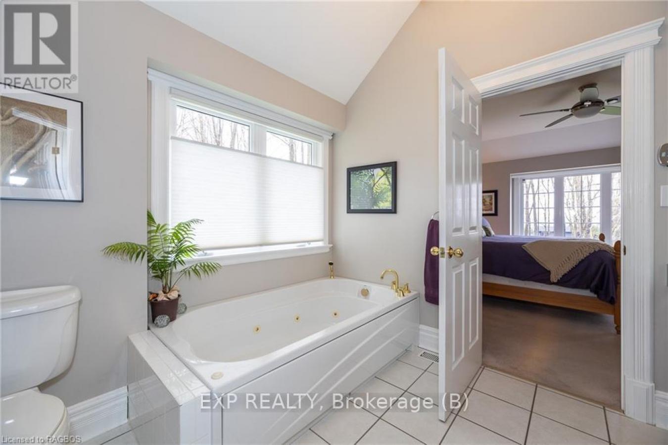 Meaford, ON, N0H1B0, Canada, 4 Bedrooms Bedrooms, ,4 BathroomsBathrooms,Residential,For Sale,1762709