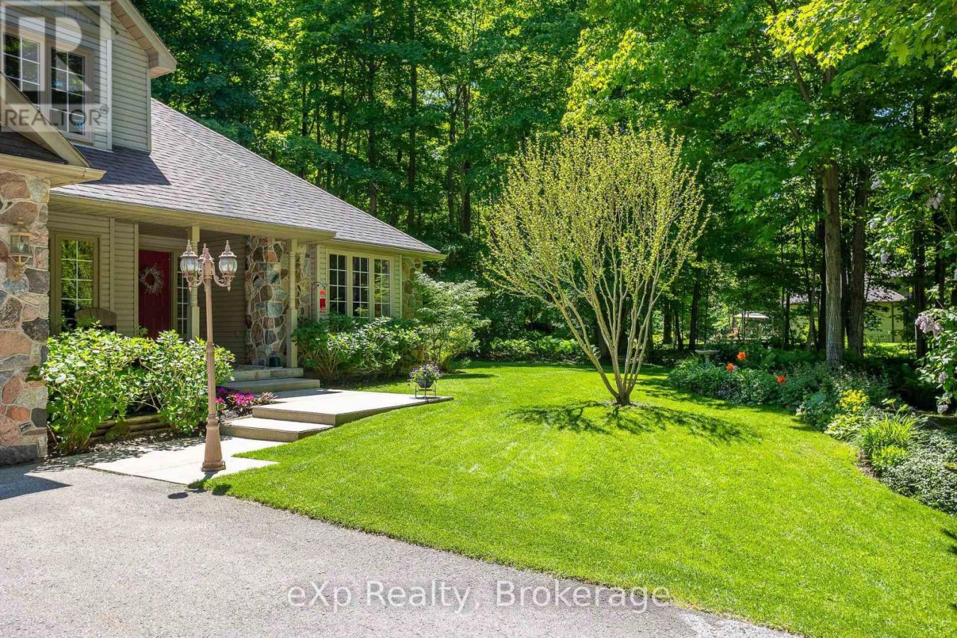 Meaford, ON, N0H1B0, Canada, 4 Bedrooms Bedrooms, ,4 BathroomsBathrooms,Residential,For Sale,1762709