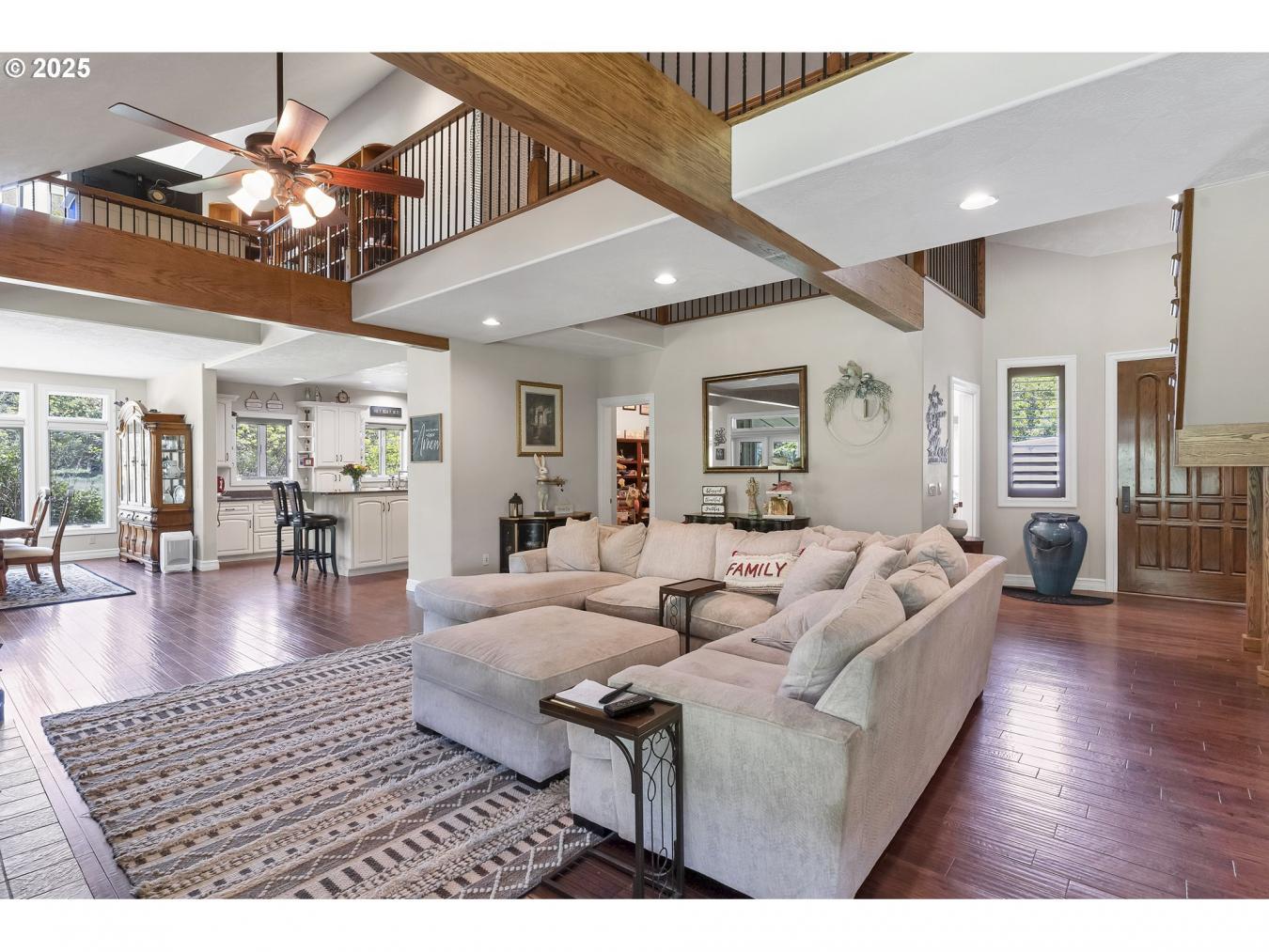 Lebanon, Oregon, 97355, United States, 5 Bedrooms Bedrooms, ,3 BathroomsBathrooms,Residential,For Sale,1765235