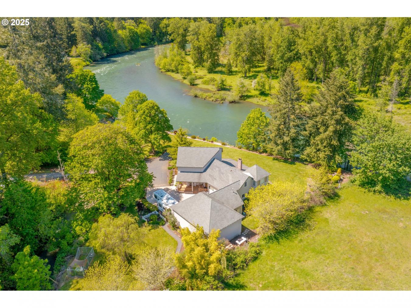 Lebanon, Oregon, 97355, United States, 5 Bedrooms Bedrooms, ,3 BathroomsBathrooms,Residential,For Sale,1765235