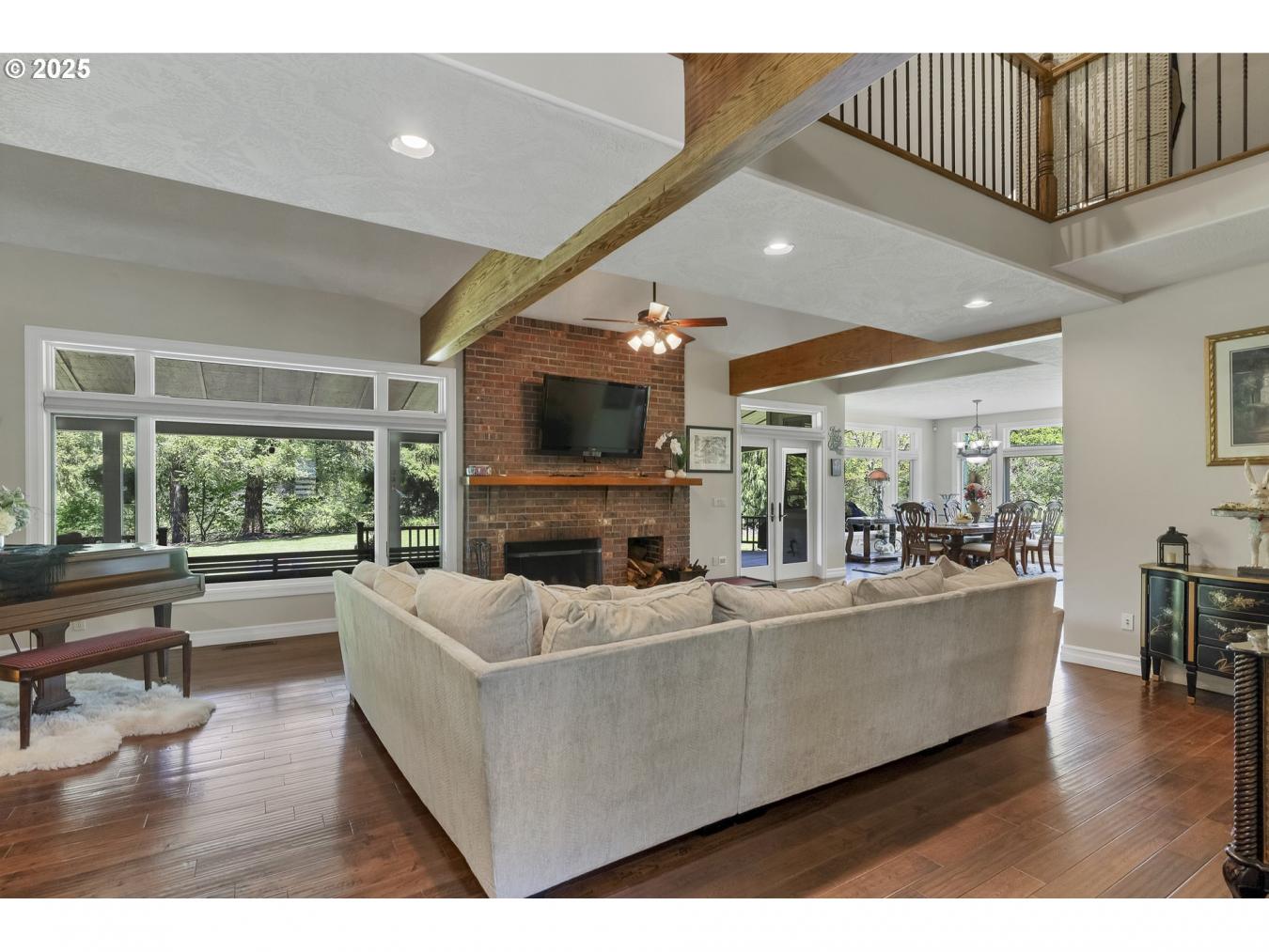 Lebanon, Oregon, 97355, United States, 5 Bedrooms Bedrooms, ,3 BathroomsBathrooms,Residential,For Sale,1765235