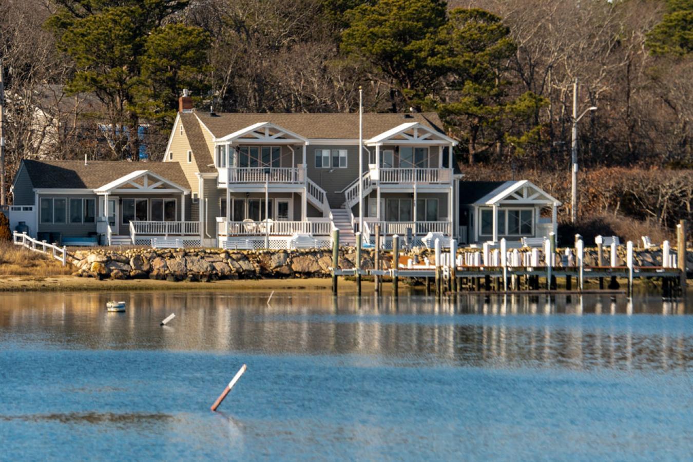 Oak Bluffs, Massachusetts, 02557, United States, 8 Bedrooms Bedrooms, ,6 BathroomsBathrooms,Residential,For Sale,1761464
