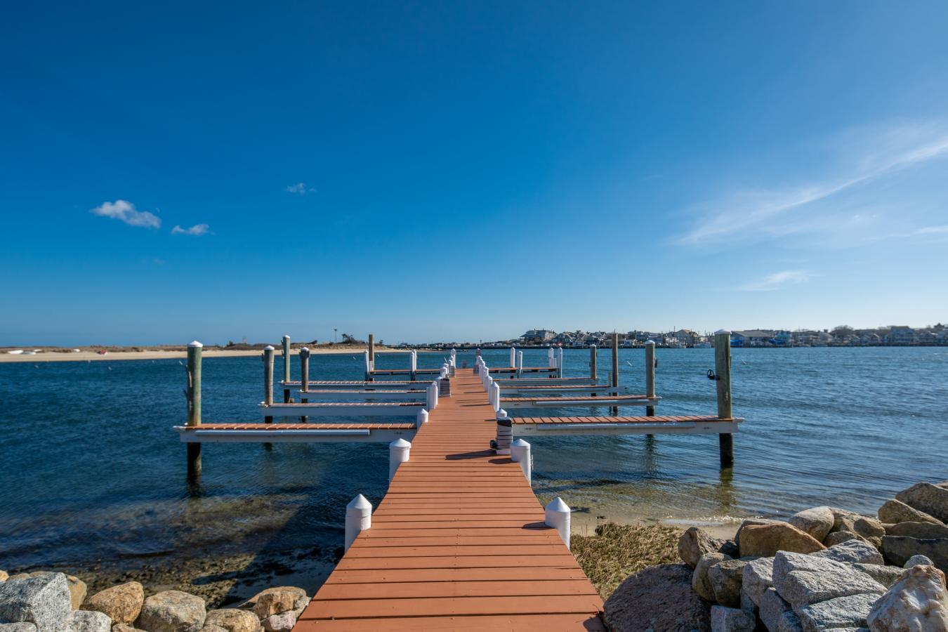 Oak Bluffs, Massachusetts, 02557, United States, 8 Bedrooms Bedrooms, ,6 BathroomsBathrooms,Residential,For Sale,1761464