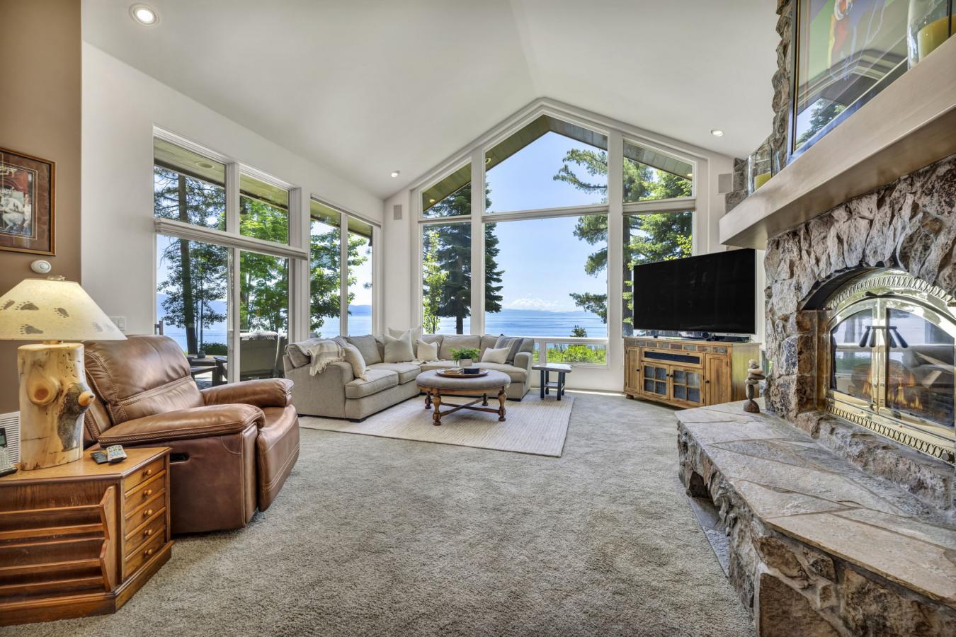 Tahoe Vista, California, 96148, United States, 4 Bedrooms Bedrooms, ,4 BathroomsBathrooms,Residential,For Sale,1761463