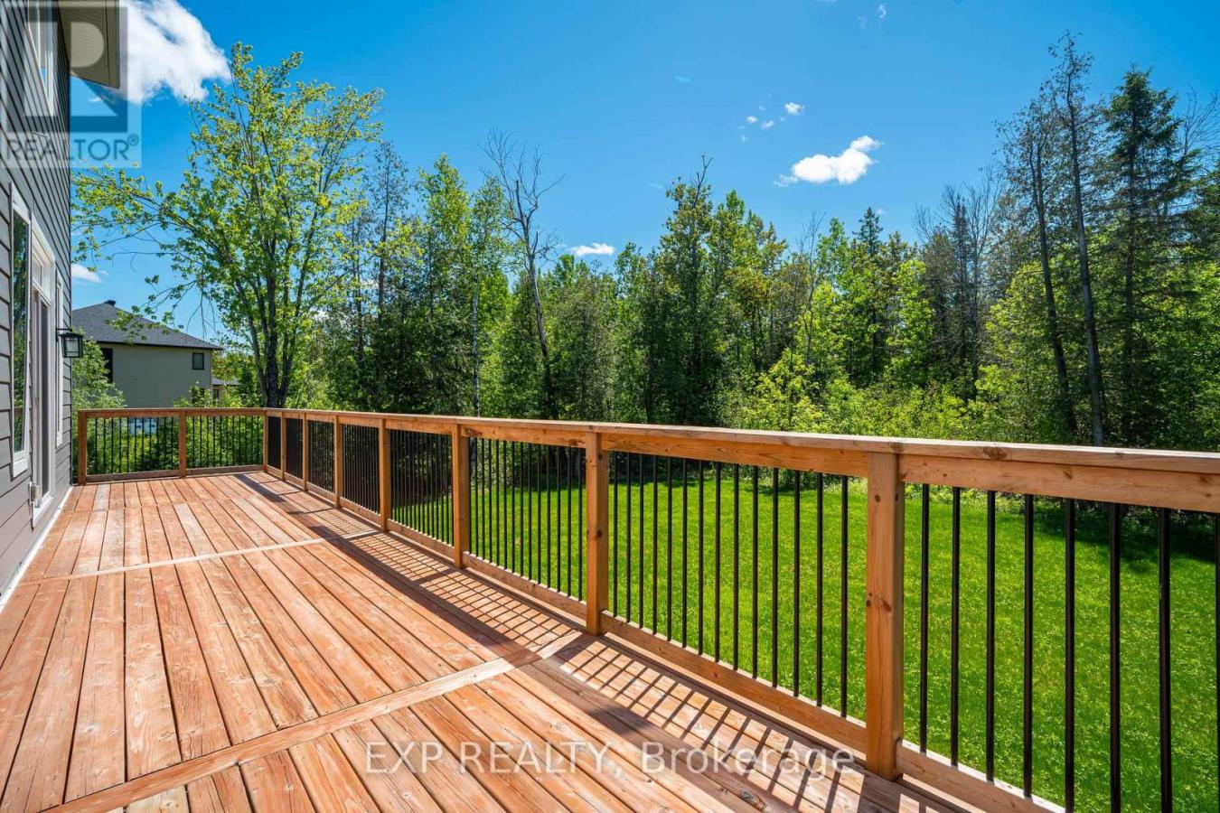 Ottawa, ON, K0A1L0, Canada, 6 Bedrooms Bedrooms, ,Residential,For Sale,1765230