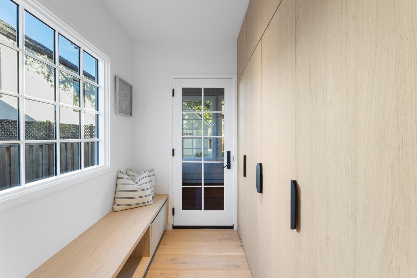 Burlingame, California, 94010, United States, 4 Bedrooms Bedrooms, ,3 BathroomsBathrooms,Residential,For Sale,1765227