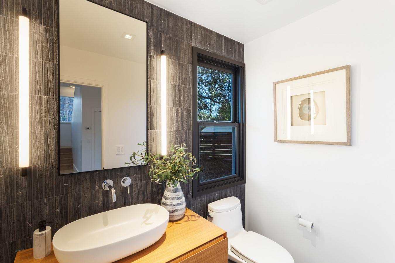 Burlingame, California, 94010, United States, 4 Bedrooms Bedrooms, ,3 BathroomsBathrooms,Residential,For Sale,1765227