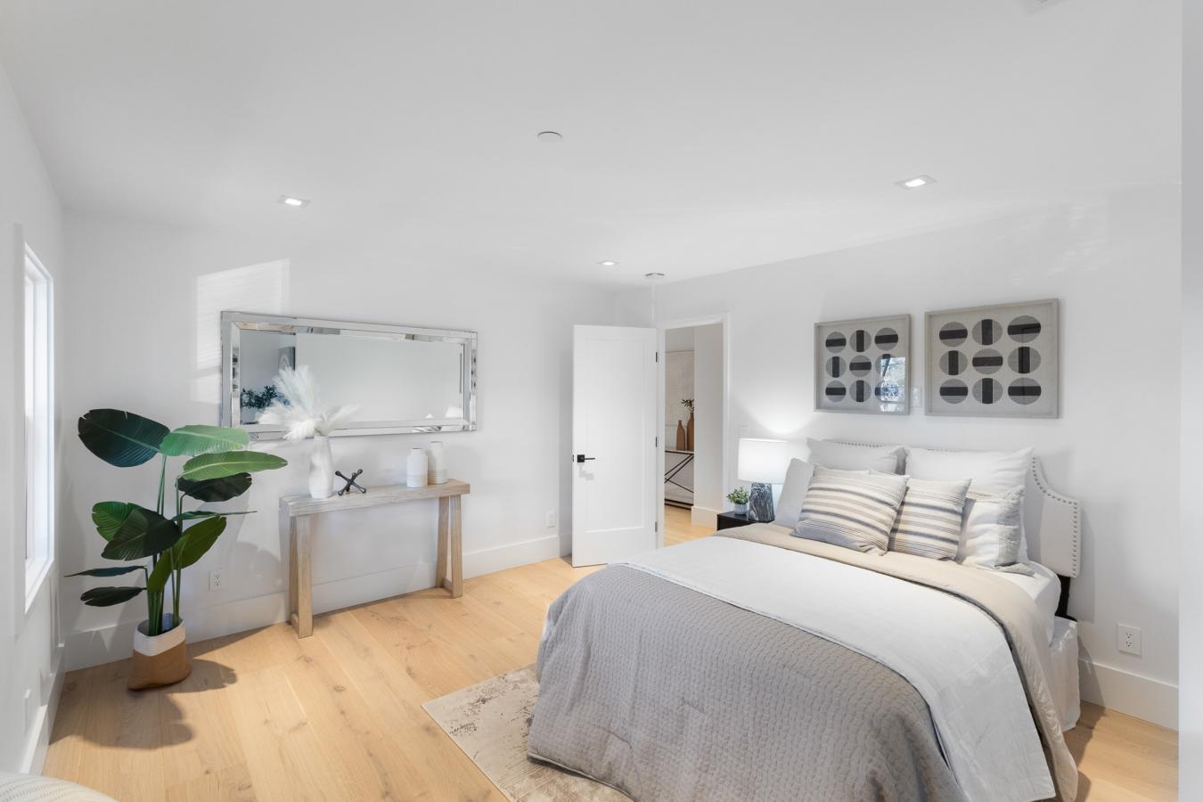 Burlingame, California, 94010, United States, 4 Bedrooms Bedrooms, ,3 BathroomsBathrooms,Residential,For Sale,1765227