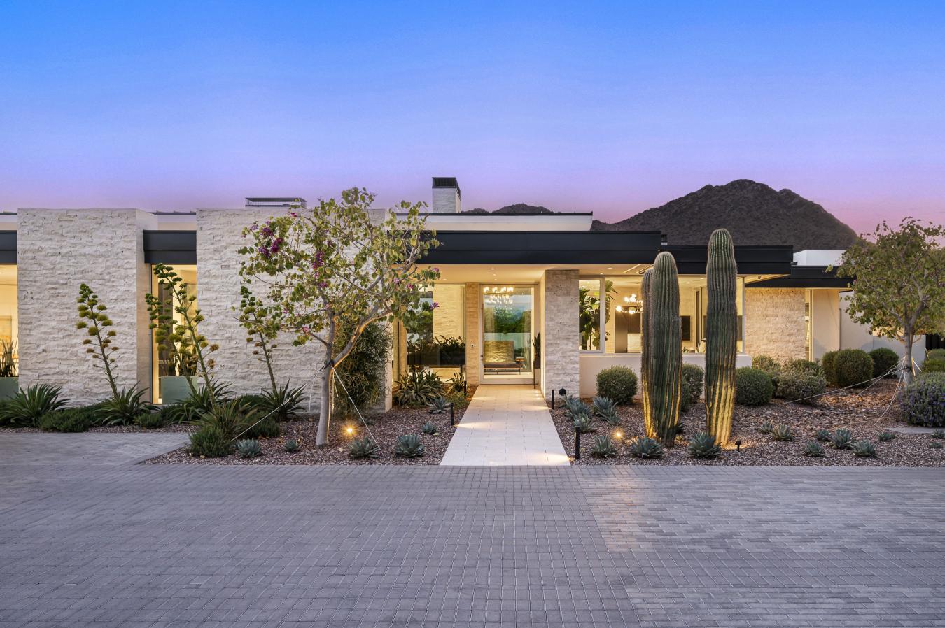 Paradise Valley, Arizona, 85253, United States, 4 Bedrooms Bedrooms, ,4 BathroomsBathrooms,Residential,For Sale,1762691 Paradise Valley, Arizona, 85253, United States, 4 Bedrooms Bedrooms, ,4 BathroomsBathrooms,Residential,For Sale,1762691