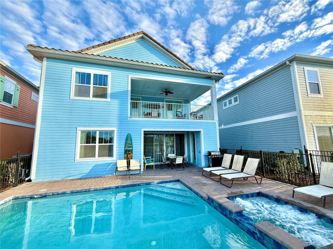 KISSIMMEE, Florida, 34747, United States, 8 Bedrooms Bedrooms, ,9 BathroomsBathrooms,Residential,For Sale,1765223