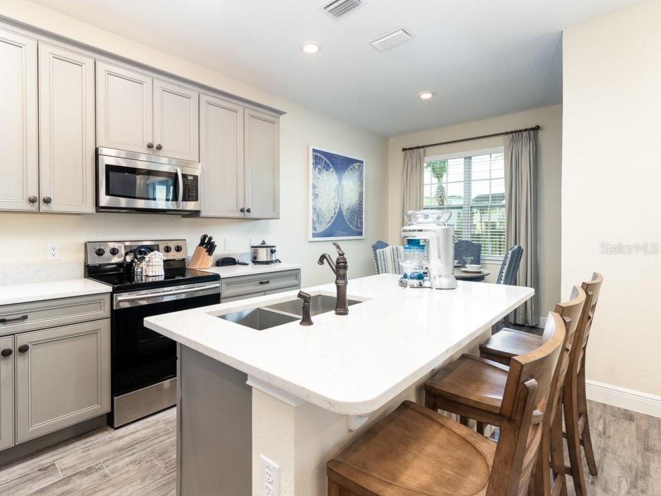 KISSIMMEE, Florida, 34747, United States, 4 Bedrooms Bedrooms, ,4 BathroomsBathrooms,Residential,For Sale,1771324