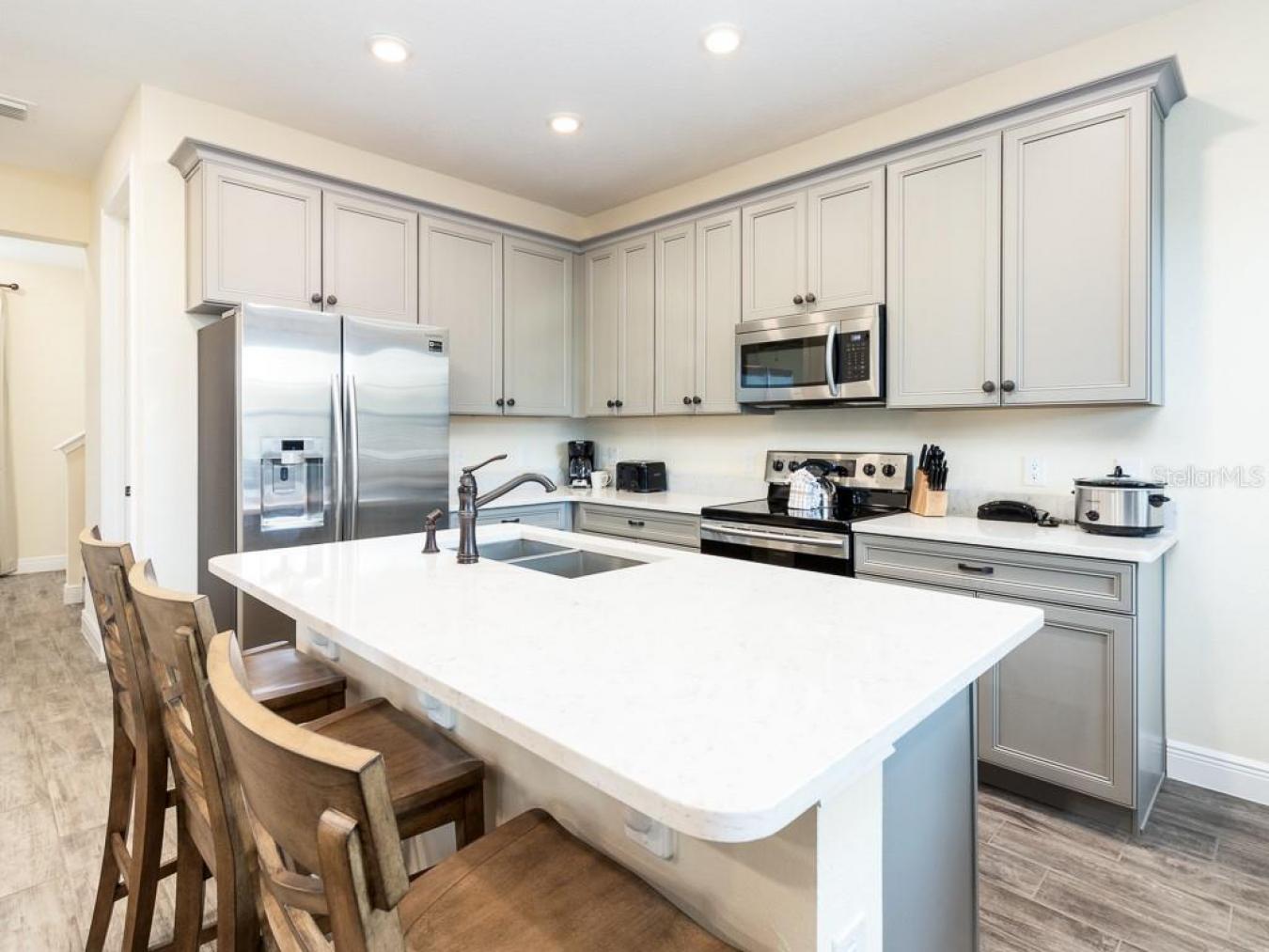 KISSIMMEE, Florida, 34747, United States, 4 Bedrooms Bedrooms, ,4 BathroomsBathrooms,Residential,For Sale,1771324