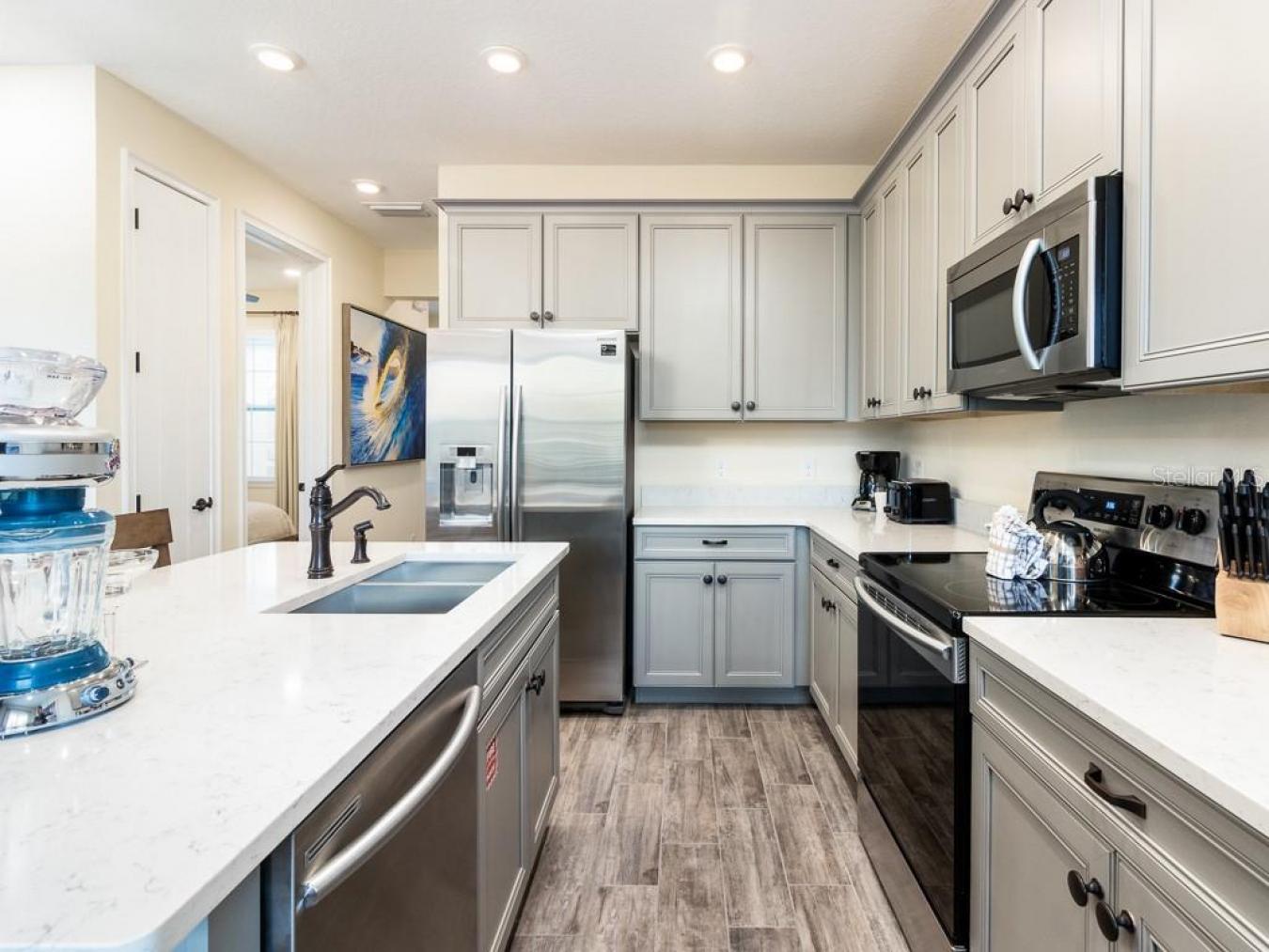 KISSIMMEE, Florida, 34747, United States, 4 Bedrooms Bedrooms, ,4 BathroomsBathrooms,Residential,For Sale,1771324