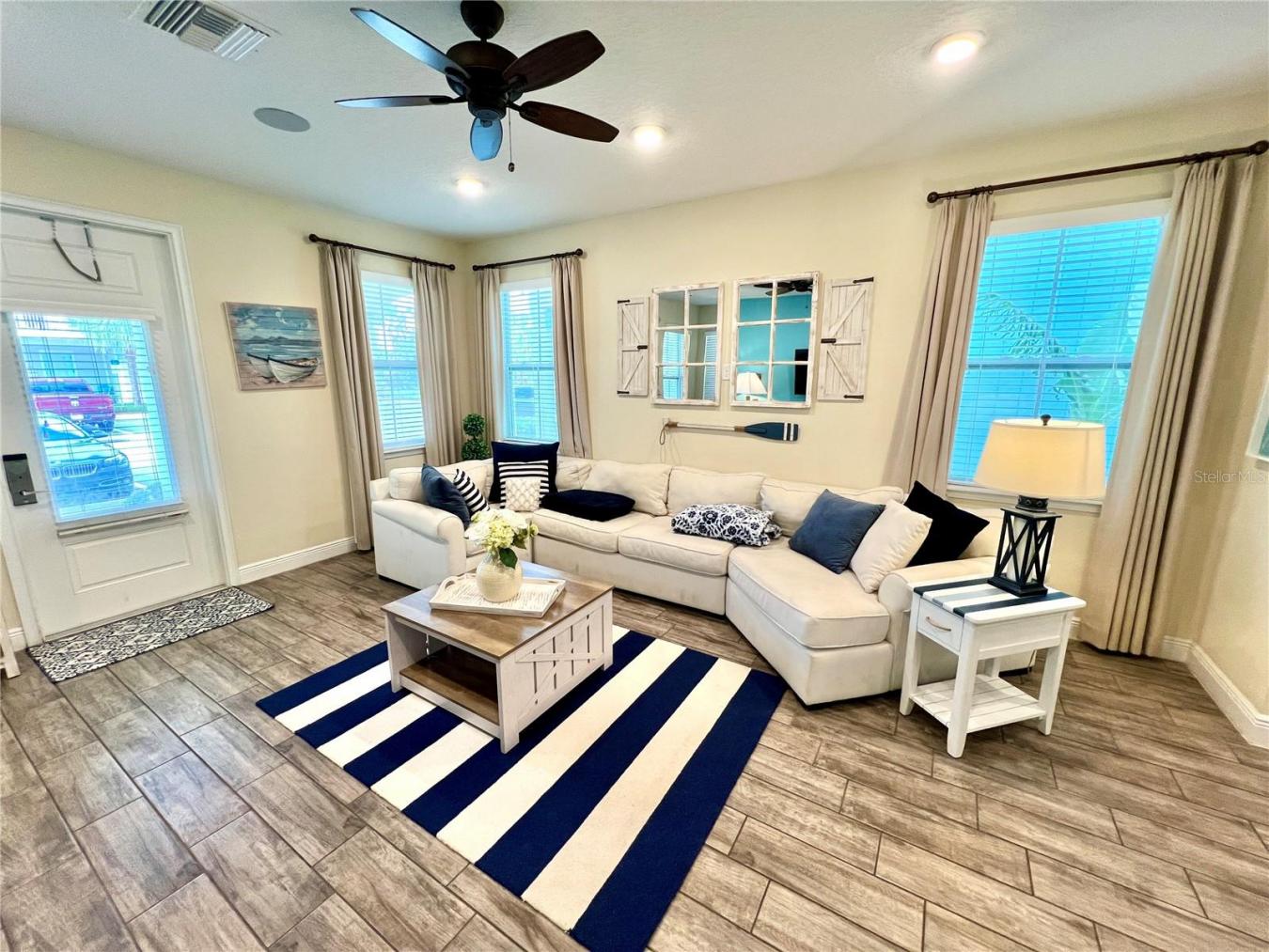 KISSIMMEE, Florida, 34747, United States, 4 Bedrooms Bedrooms, ,4 BathroomsBathrooms,Residential,For Sale,1765218