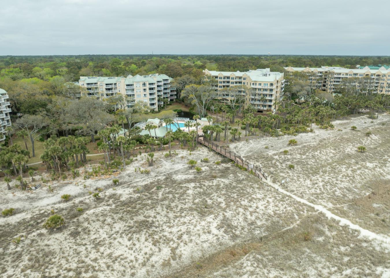 Hilton Head Island, South Carolina, 29928, United States, 2 Bedrooms Bedrooms, ,2 BathroomsBathrooms,Residential,For Sale,1765214