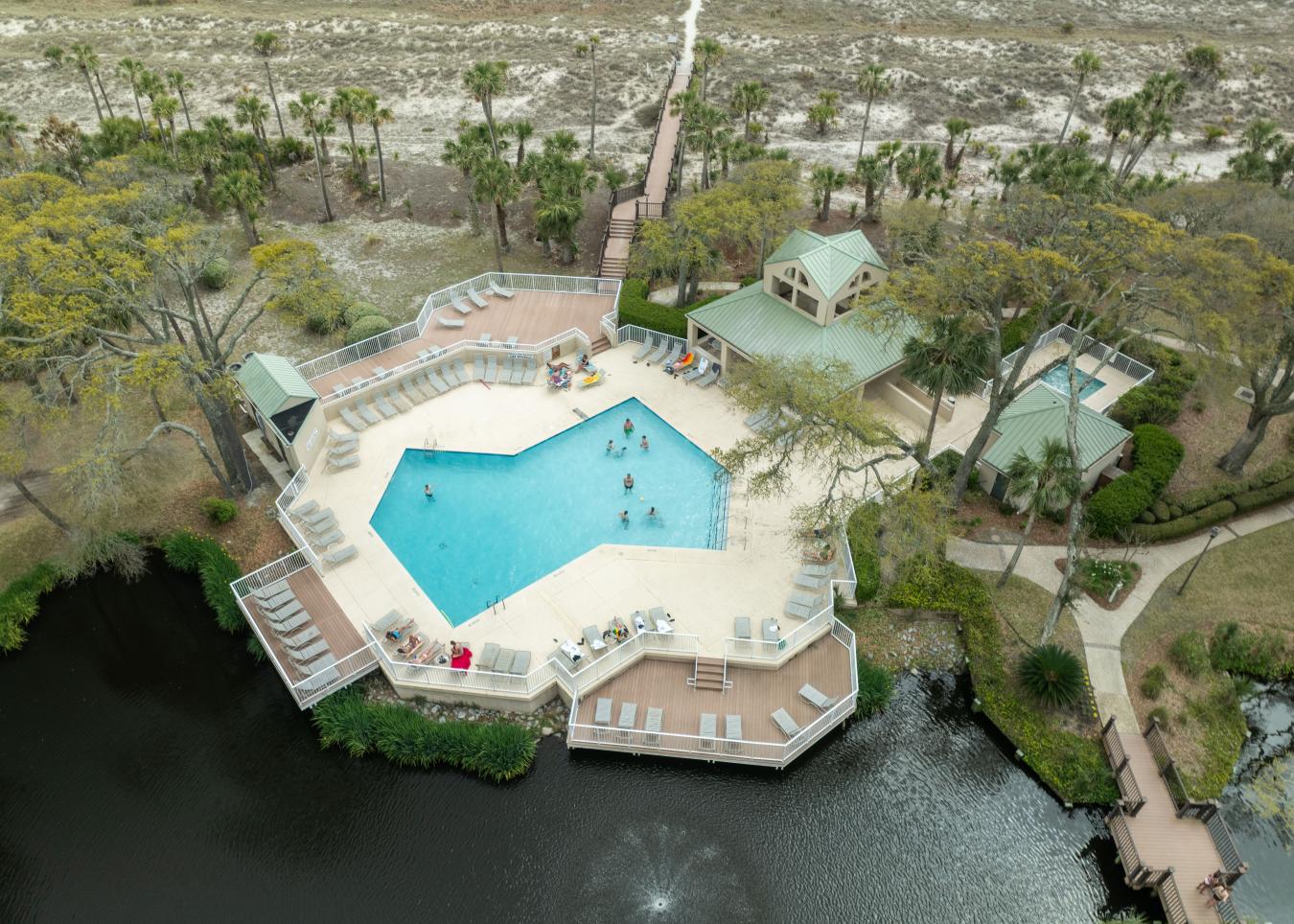 Hilton Head Island, South Carolina, 29928, United States, 2 Bedrooms Bedrooms, ,2 BathroomsBathrooms,Residential,For Sale,1765214