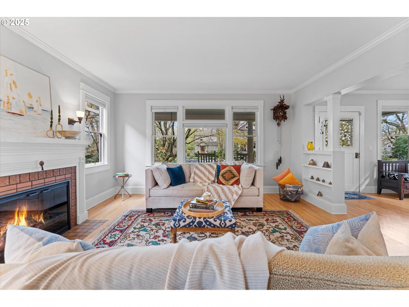 Portland, Oregon, 97214, United States, 5 Bedrooms Bedrooms, ,2 BathroomsBathrooms,Residential,For Sale,1765210