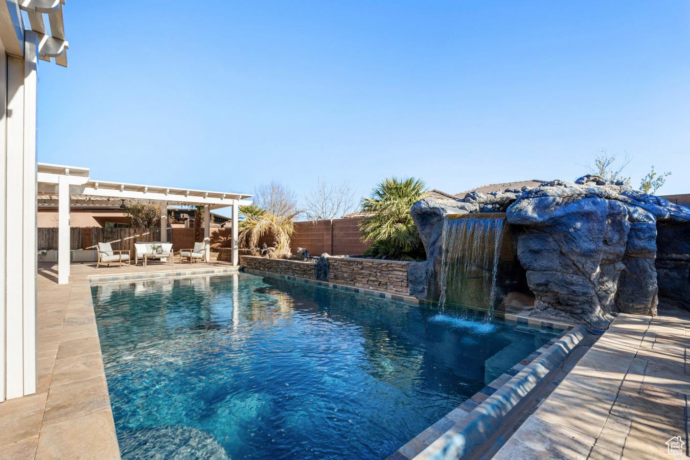 Santa Clara, Utah, 84765, United States, 4 Bedrooms Bedrooms, ,1 BathroomBathrooms,Residential,For Sale,1765192