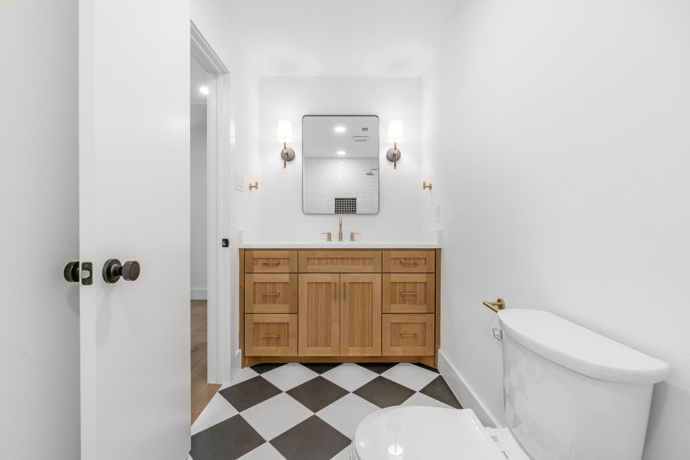 Dallas, Texas, 75231, United States, 3 Bedrooms Bedrooms, ,2 BathroomsBathrooms,Residential,For Sale,1765187
