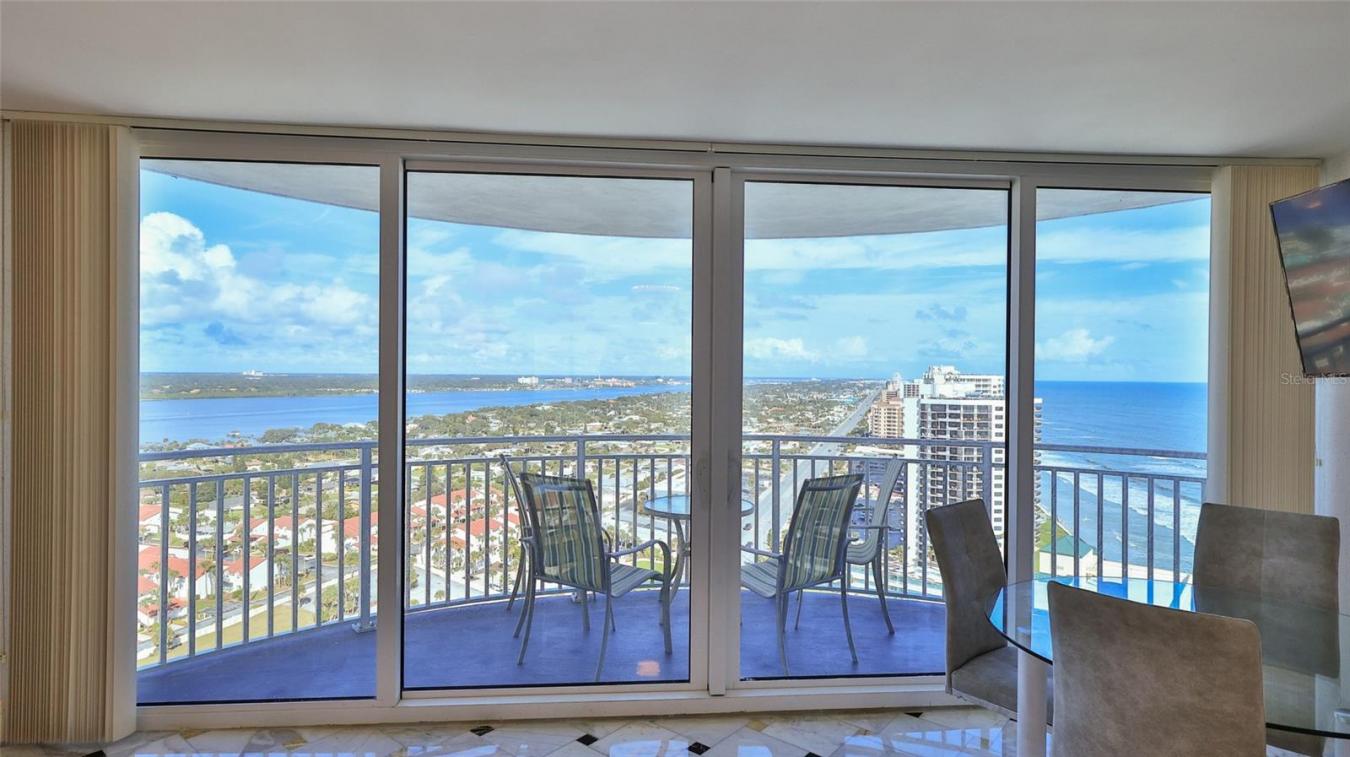 DAYTONA BEACH, Florida, 32118, United States, 2 Bedrooms Bedrooms, ,2 BathroomsBathrooms,Residential,For Sale,1765173