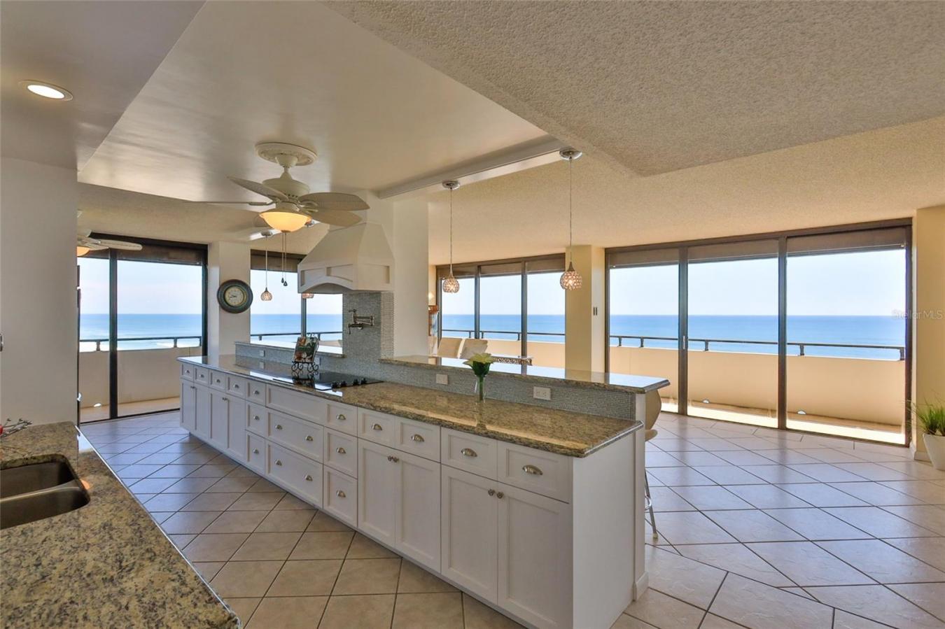 DAYTONA BEACH, Florida, 32118, United States, 2 Bedrooms Bedrooms, ,2 BathroomsBathrooms,Residential,For Sale,1765172