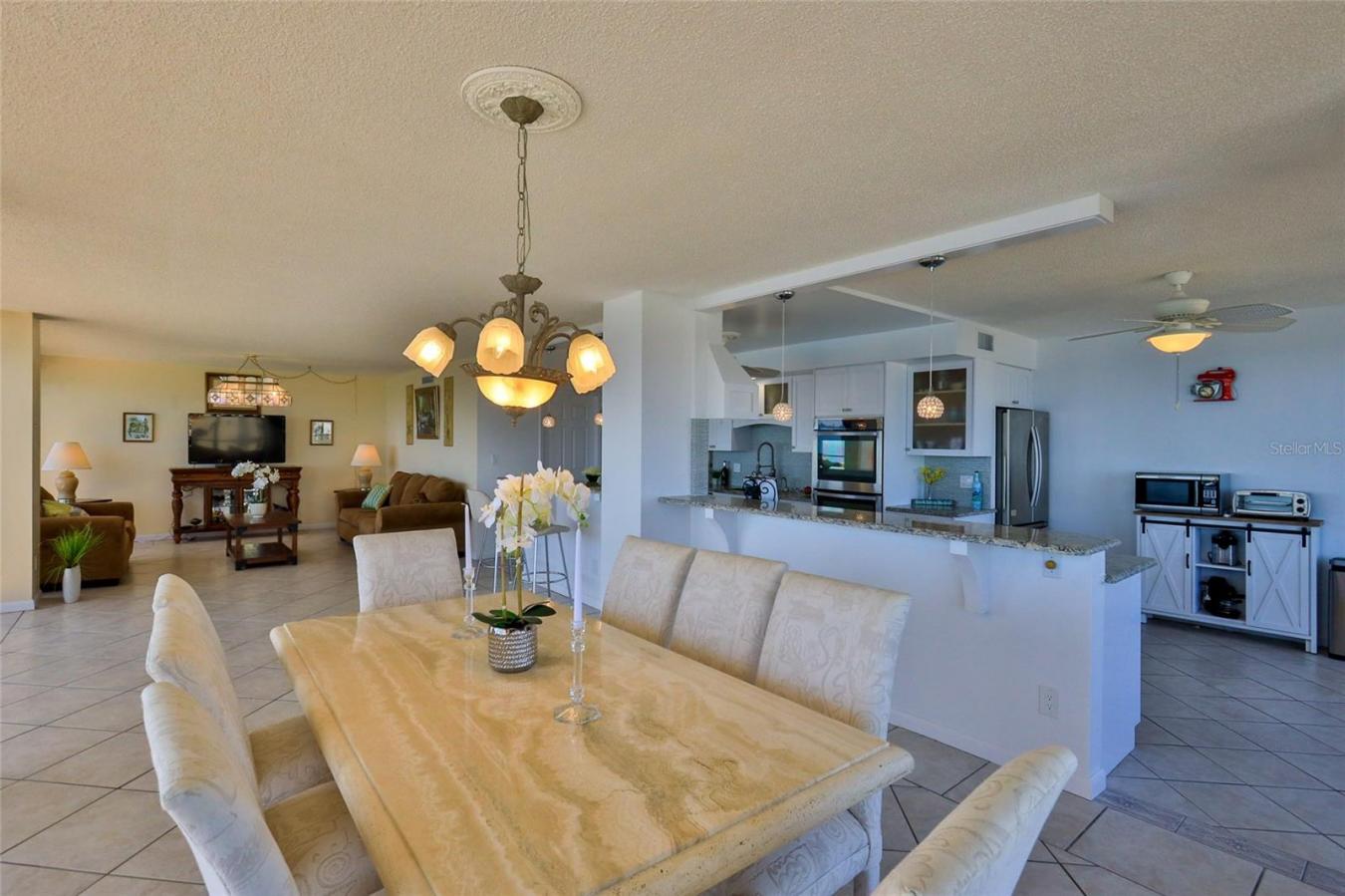 DAYTONA BEACH, Florida, 32118, United States, 2 Bedrooms Bedrooms, ,2 BathroomsBathrooms,Residential,For Sale,1765172