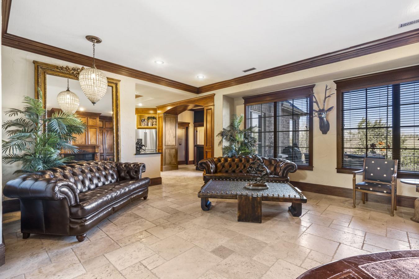 Hollister, Missouri, 65616, United States, 4 Bedrooms Bedrooms, ,4 BathroomsBathrooms,Residential,For Sale,1765156