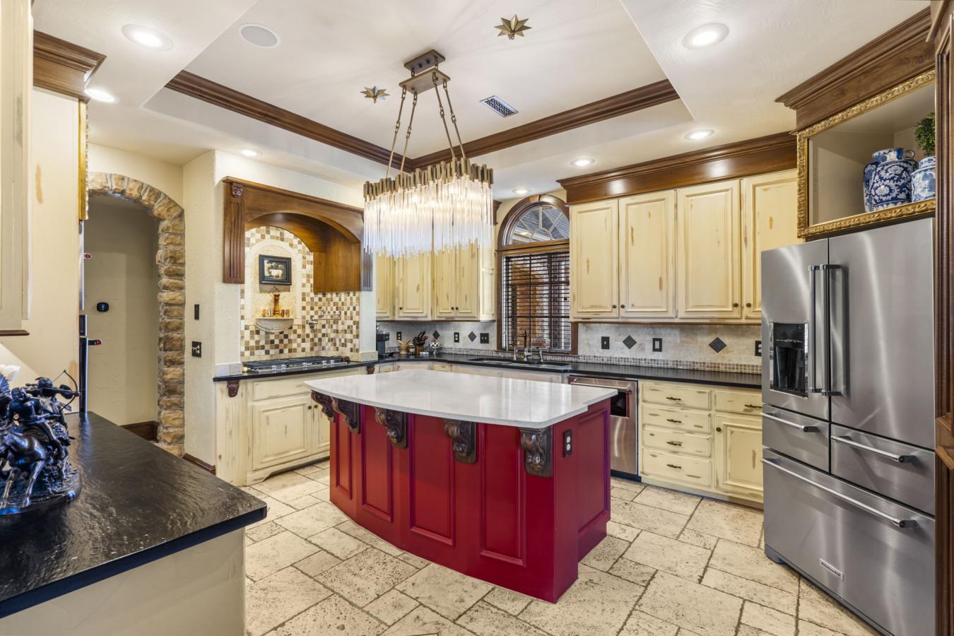 Hollister, Missouri, 65616, United States, 4 Bedrooms Bedrooms, ,4 BathroomsBathrooms,Residential,For Sale,1765156