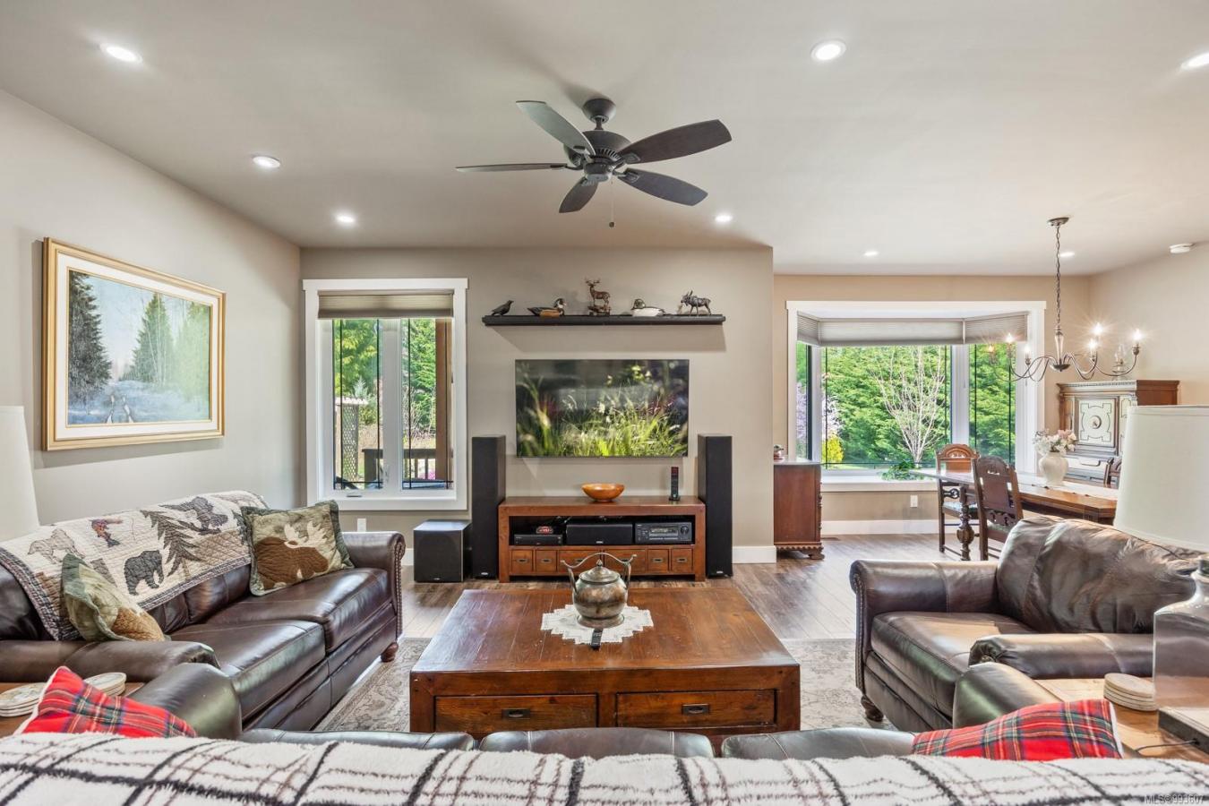 Black Creek, BC, V9J 1J3, Canada, 4 Bedrooms Bedrooms, ,3 BathroomsBathrooms,Residential,For Sale,1765153