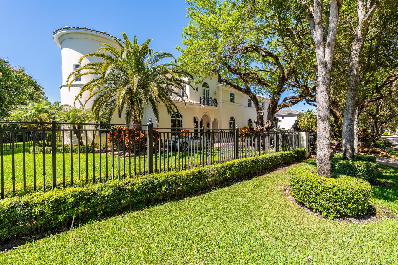 Pinecrest, Florida, 33156, United States, 8 Bedrooms Bedrooms, ,8 BathroomsBathrooms,Residential,For Sale,1765130