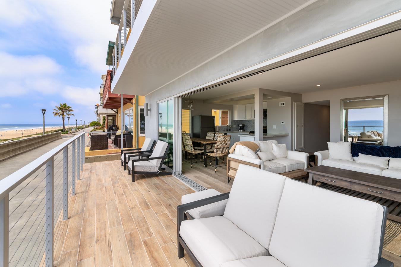 Manhattan Beach, California, 90266, United States, 9 Bedrooms Bedrooms, ,8 BathroomsBathrooms,Residential,For Sale,1765127