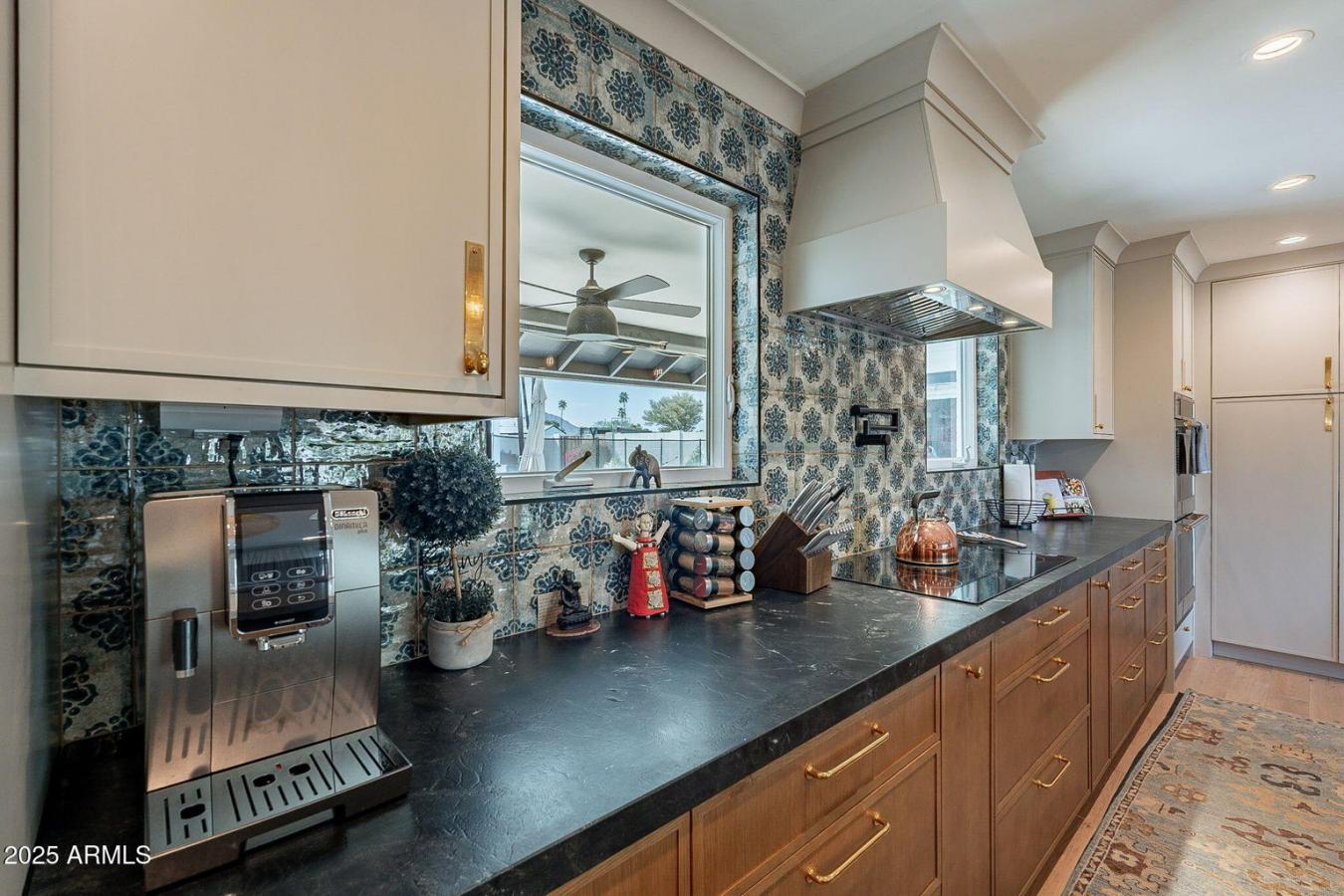 Scottsdale, Arizona, 85251, United States, 4 Bedrooms Bedrooms, ,2 BathroomsBathrooms,Residential,For Sale,1765110