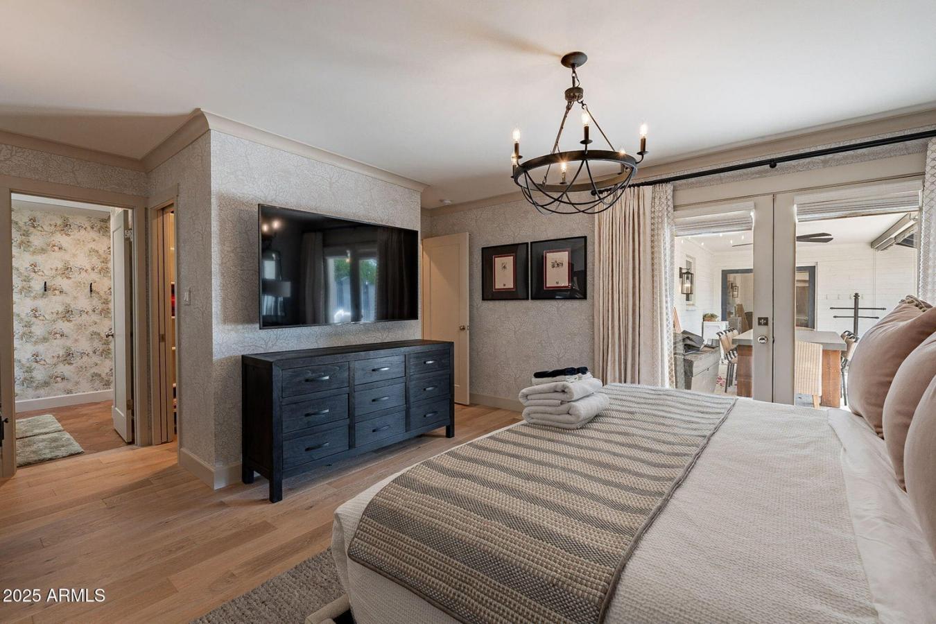 Scottsdale, Arizona, 85251, United States, 4 Bedrooms Bedrooms, ,2 BathroomsBathrooms,Residential,For Sale,1765110