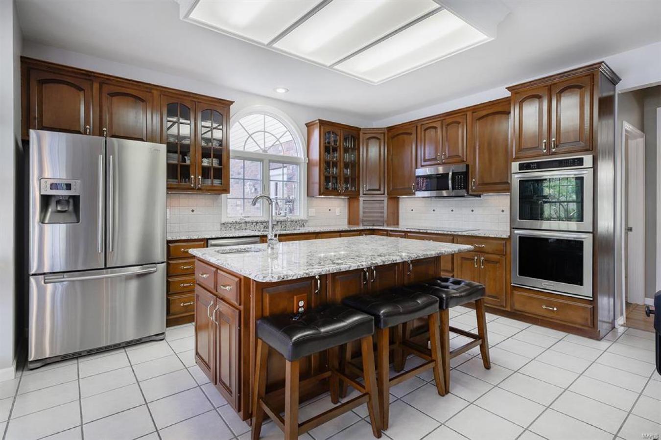 O Fallon, Missouri, 63366, United States, 4 Bedrooms Bedrooms, ,5 BathroomsBathrooms,Residential,For Sale,1765108