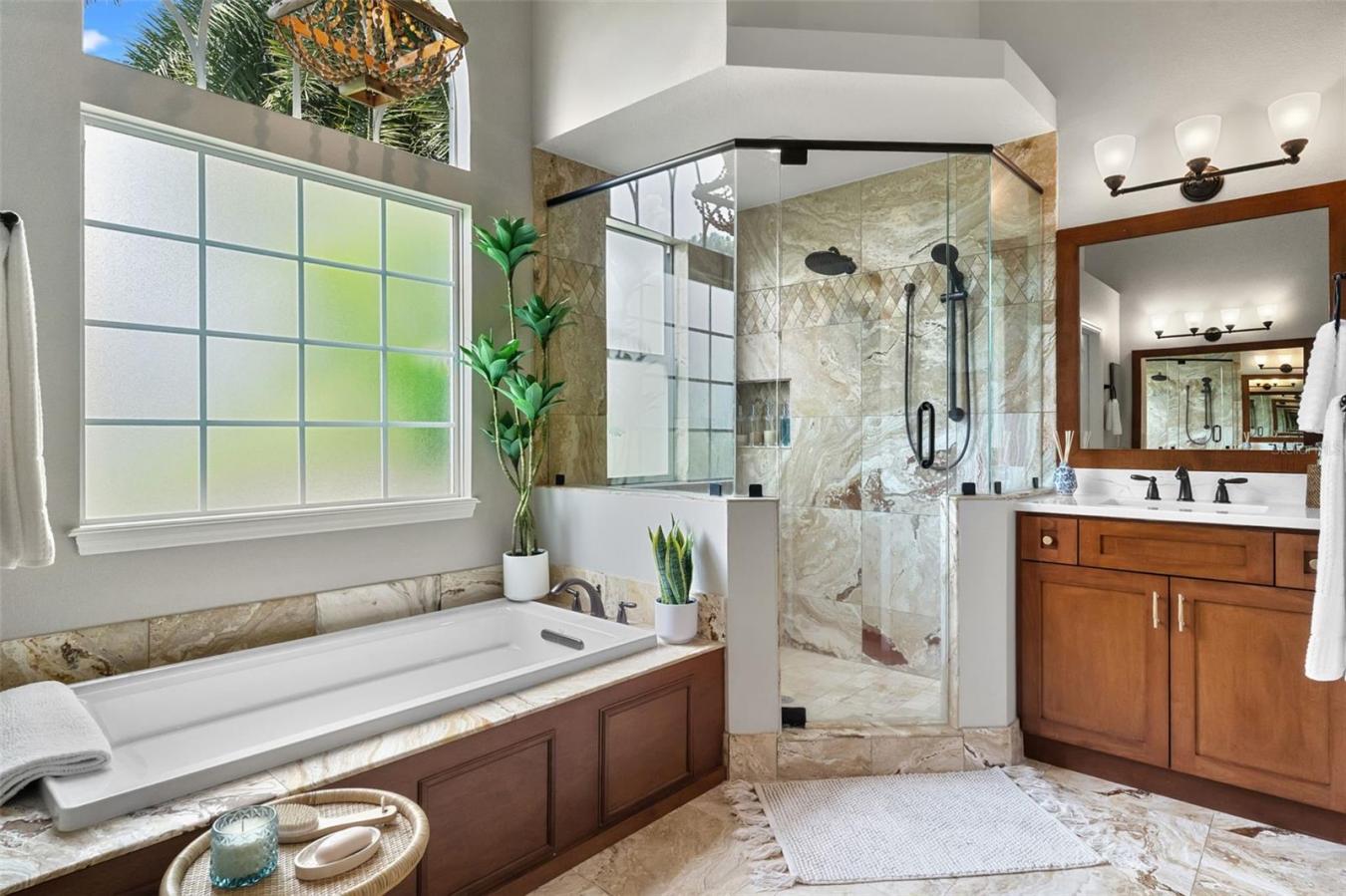 WINDERMERE, Florida, 34786, United States, 5 Bedrooms Bedrooms, ,4 BathroomsBathrooms,Residential,For Sale,1765107