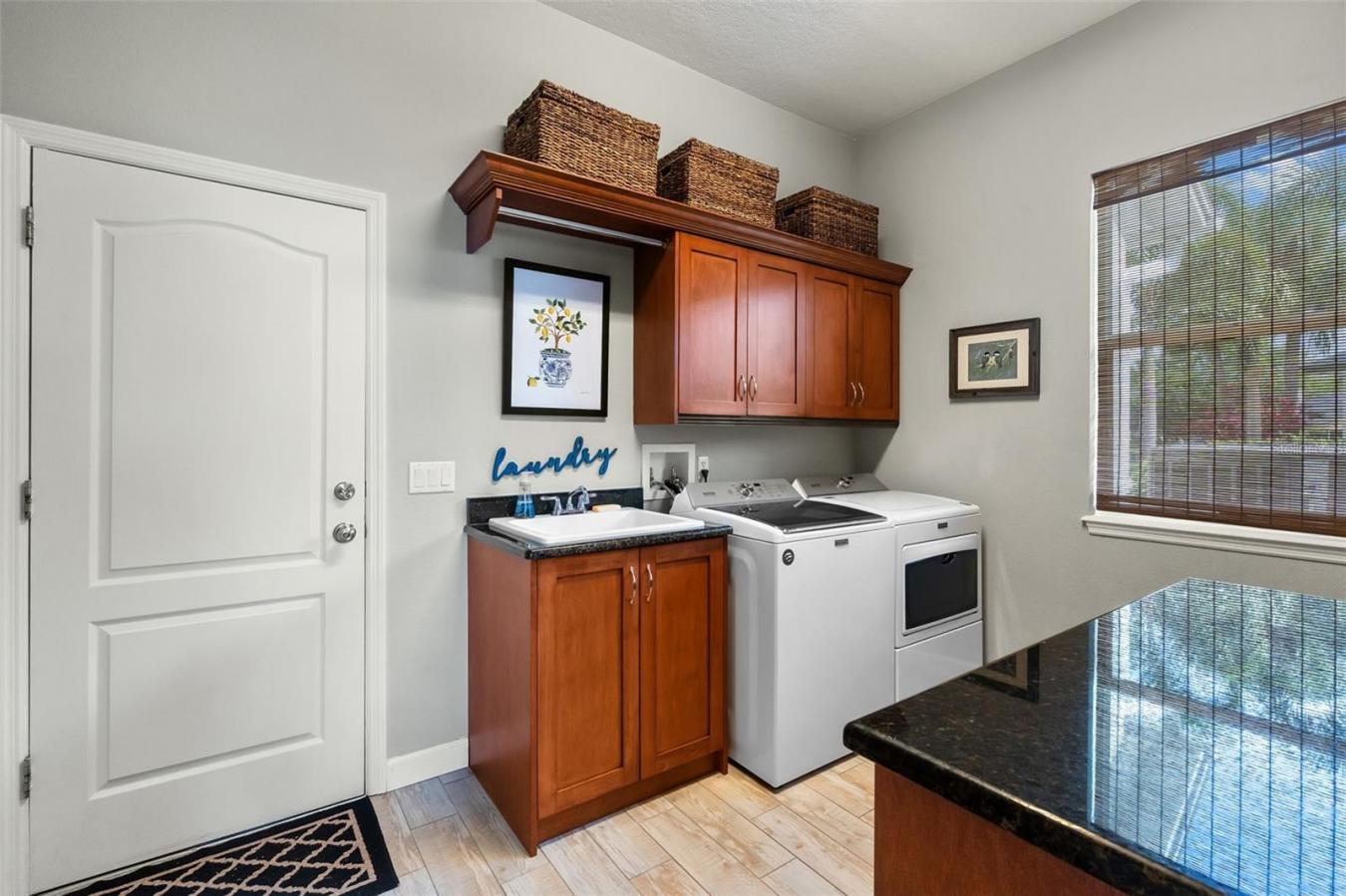 WINDERMERE, Florida, 34786, United States, 5 Bedrooms Bedrooms, ,4 BathroomsBathrooms,Residential,For Sale,1765107
